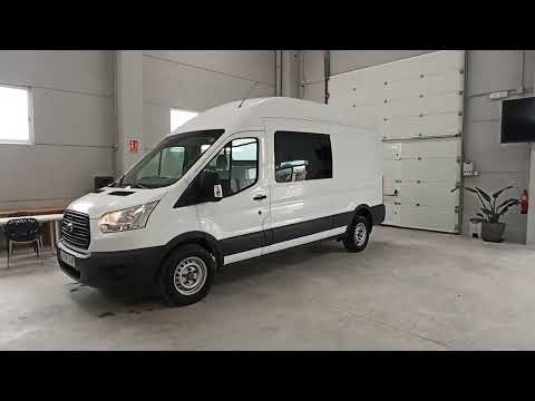 Oferta Ford Transit 6 plazas, 54.000 km , sobre elevado con zona de carga con separador.