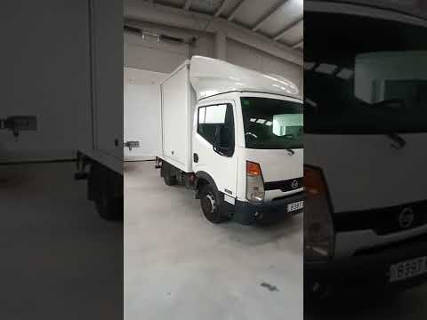 (Oferta) Nissan cabstar con plataforma elevadora. Mas info. en 007motor.com