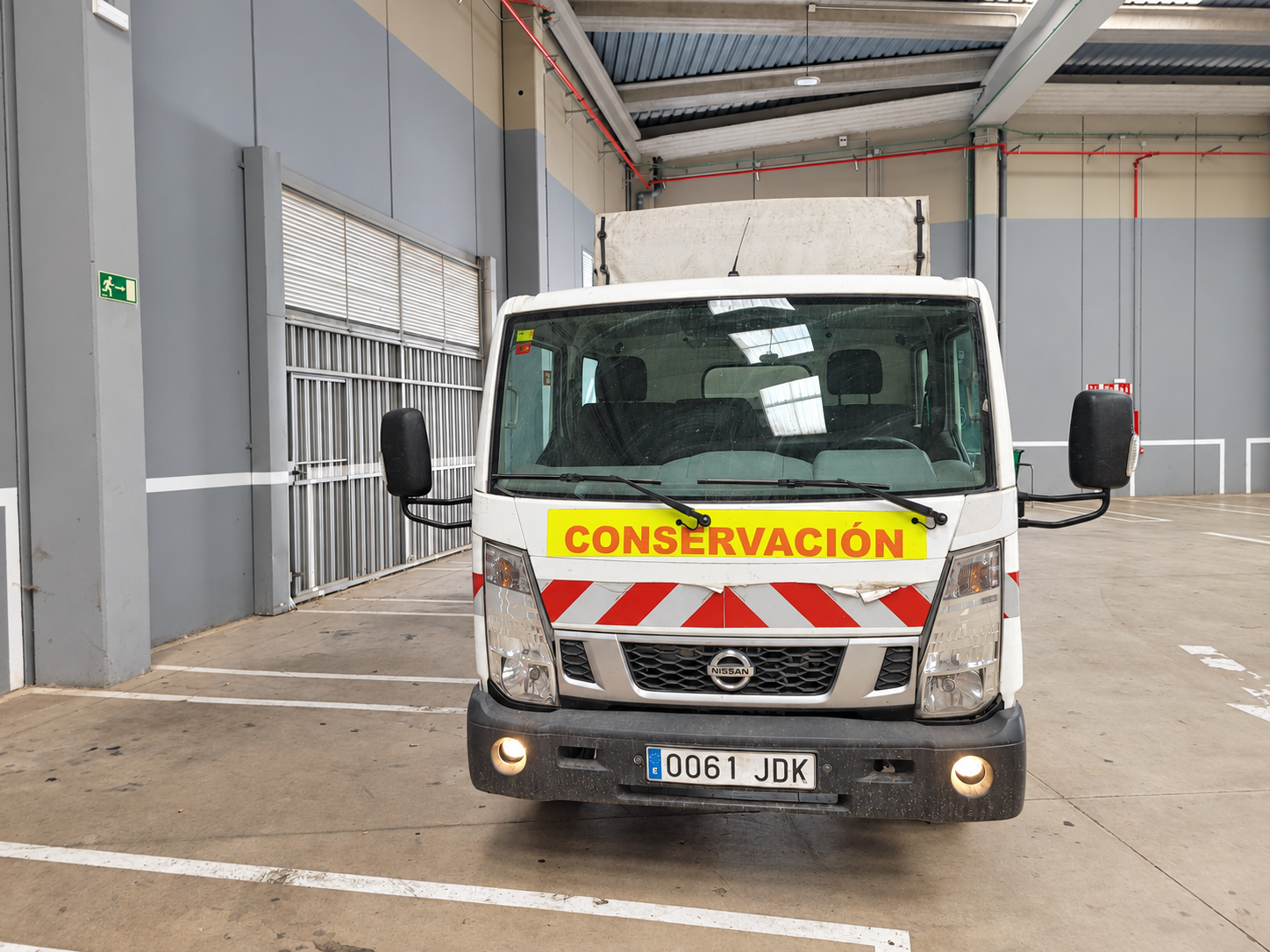 Nissan Cabstar 0061JDK, fotografía 4